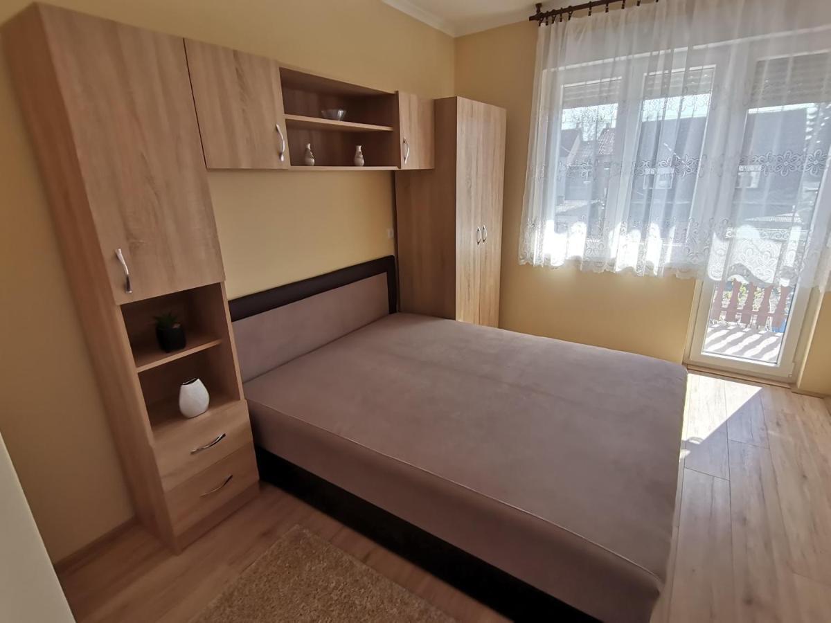 Lea Apartman Harkány Екстериор снимка