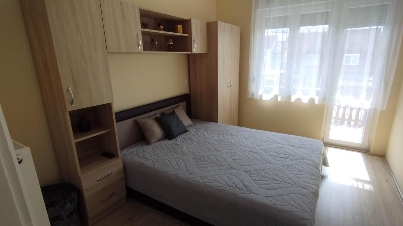Lea Apartman Harkány Екстериор снимка